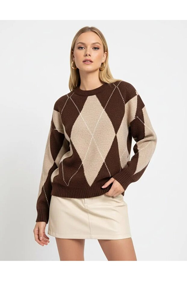 Women's Crew Neck Diamond Pattern Knit Sweater 8490Sw