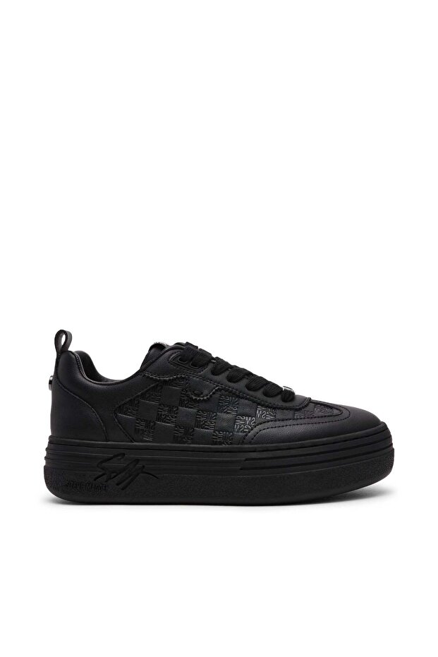 Catapult Solid Low Heel Sneakers