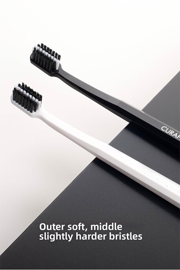 فرشاة أسنان بلاك إز وايت مكونة من قطعتين - 5