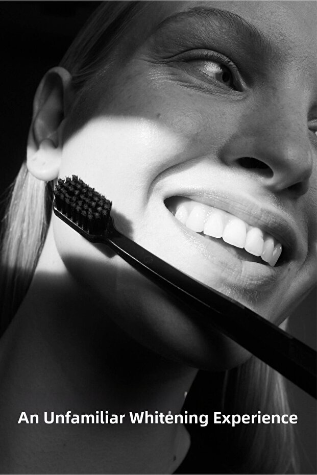 فرشاة أسنان بلاك إز وايت مكونة من قطعتين - 4