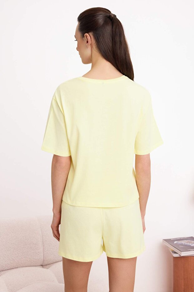 Sarı %100 Pamuklu Sloganlı Şortlu Örme Pijama Takımı THMSS25PT00244 - 4
