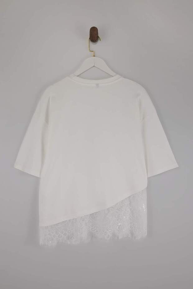 Ekru Etek Ucu Dantel Detaylı Büyük Beden T-shirt TBBSS26BF00047 - 6