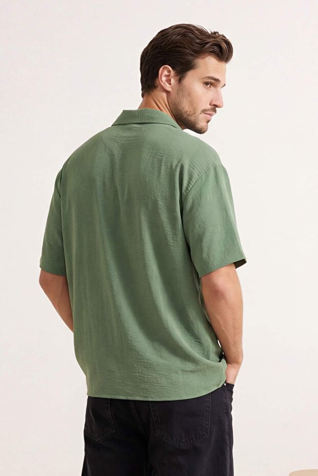 Haki Oversize Fit Yazlık Kısa Kollu Keten Görünümlü Gömlek TMNSS24GO00019 - 3