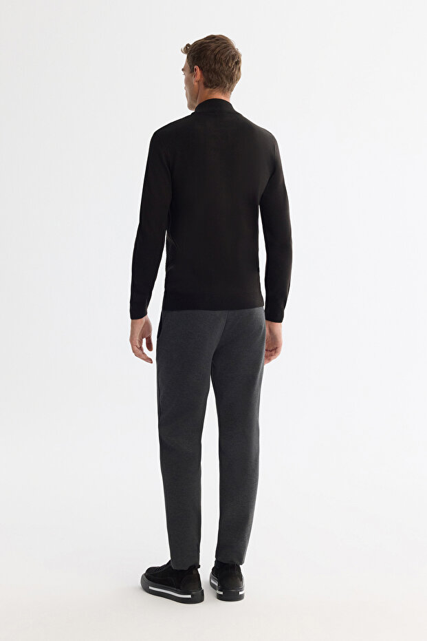 سترة رجالية سوداء بنصف ياقة صياد ونسيج أساسي E005108 - 4