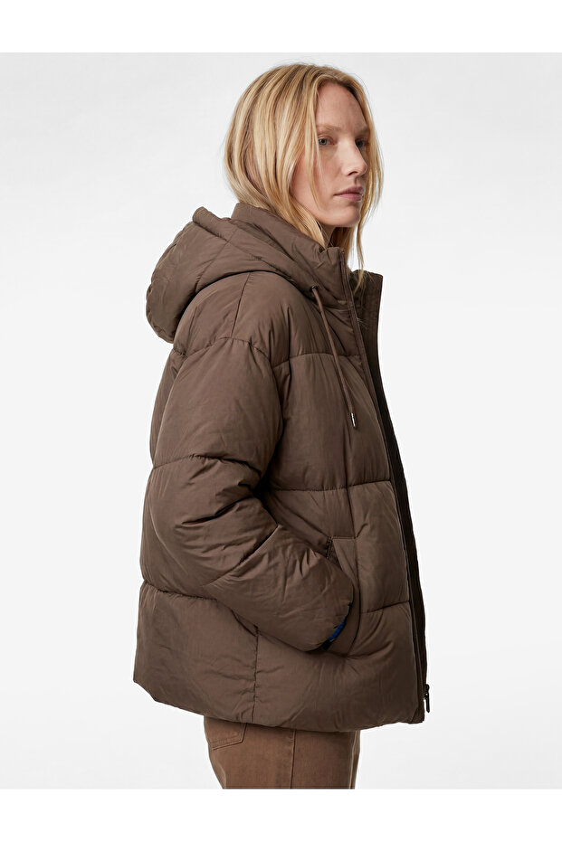 معطف طويل الأكمام مزود بسحاب بغطاء رأس Anorak قصة فضفاضة