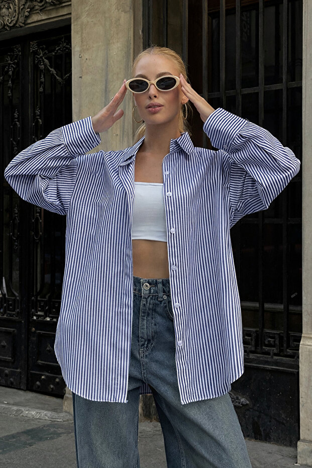 Dámska tmavomodrá pruhovaná košeľa oválneho strihu Vs00729 - 4
