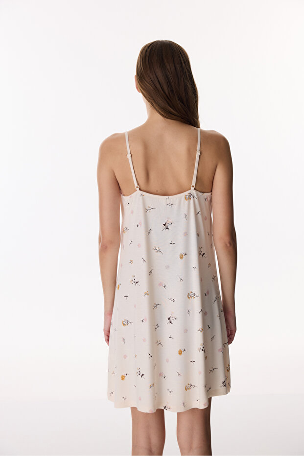 قميص نوم منقوش باللون البيج من مارجوت - 4