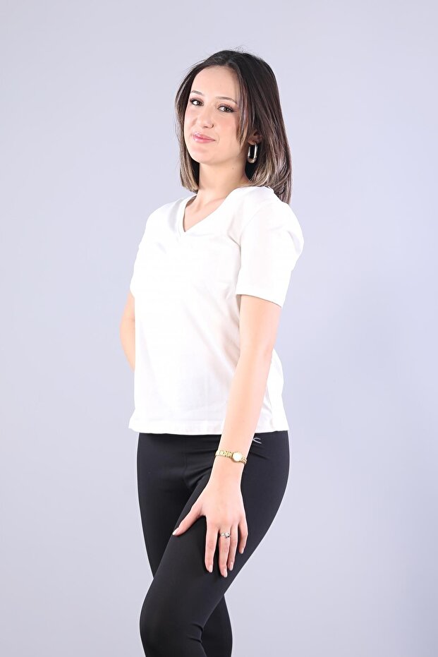 2992 V-Neck Basic T-Shirt - 2