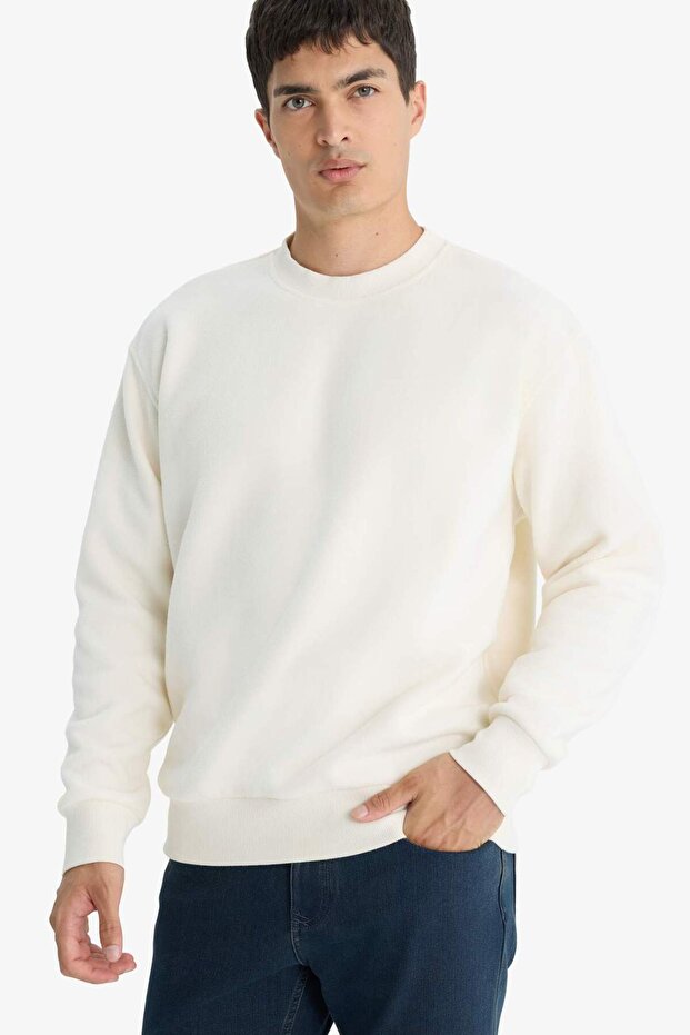 Relax Fit Crew Neck Fleece Sweatshirt F3685Ax25Wn
