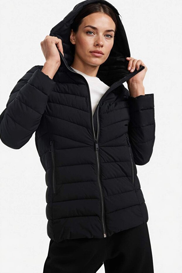 Windproof Water Repellent Regular Fit Hooded Inflatable Coat with Zipper Pockets E9253Ax25Au