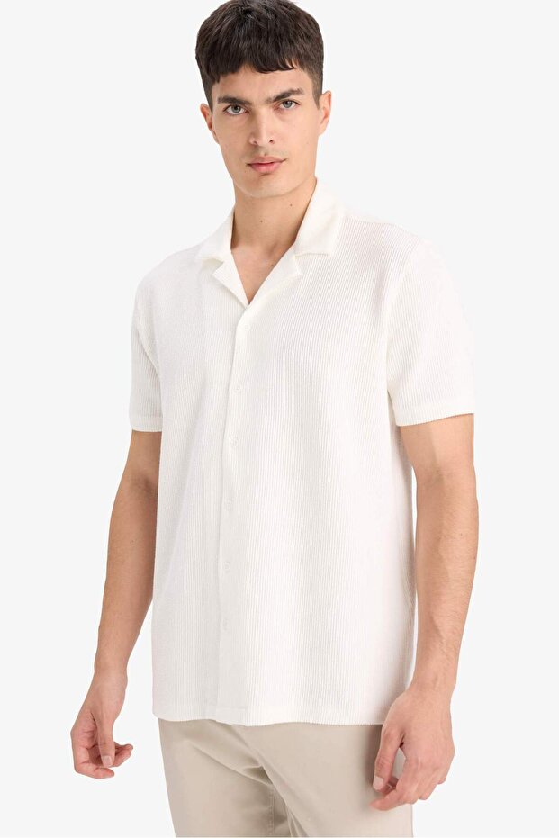 Regular Fit Resort Collar Short Sleeve Shirt F6054Ax25Sm