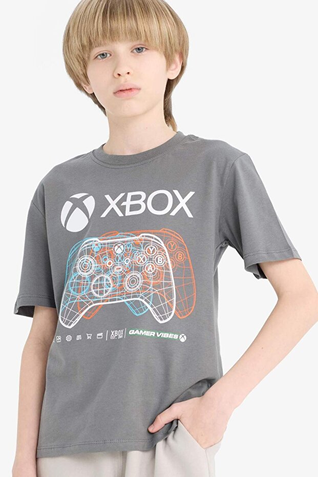 تي شيرت Xbox برقبة دائرية وأكمام قصيرة للأولاد E4828A825SM