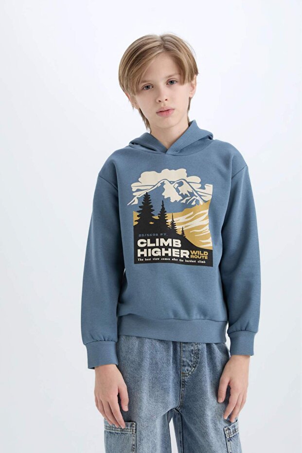Cotton Regular Fit Long Sleeve Hooded Printed Sweatshirt for Boys D6226A824Cw