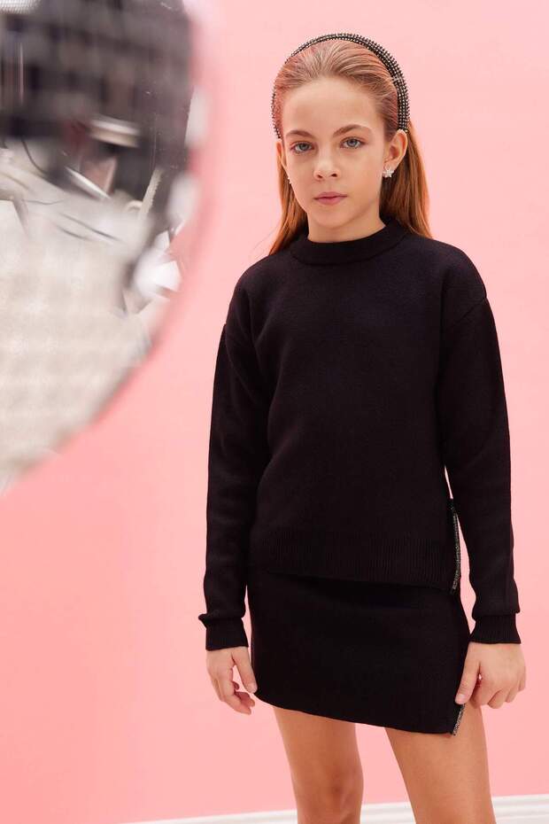 Black Crew Neck Slit Knit Sweater for Girls D1394A824Wn