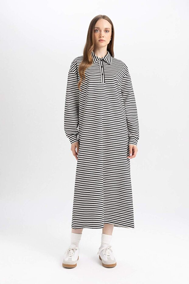 Relax Fit Striped Zipper Polo Neck Long Sleeve Maxi Dress D9062Ax24Wn