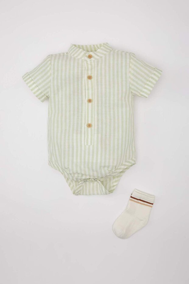 Baby Boy Newborn 2-Piece Set Button-Down Collar Striped Short Sleeve Snap Fastener Body Socks C5182A524Sm
