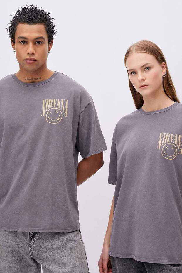 Nirvana Oversize Wide Fit Crew Neck Short Sleeve Washed Faded Effect T-Shirt C3767Ax24Sm