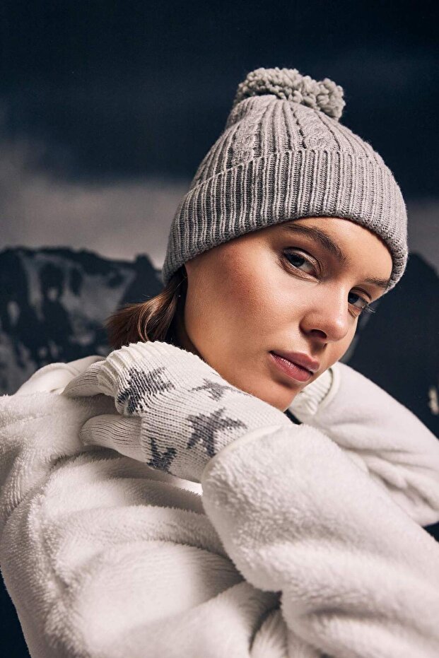 Women's Pompom Knitwear Beanie A6332Ax23Wn