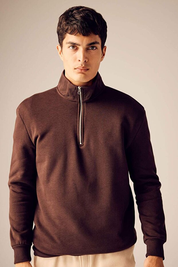 Comfort Regular Fit Comfortable Fit Zippered Stand Collar Basic Plain Sweatshirt X7405Az23Au