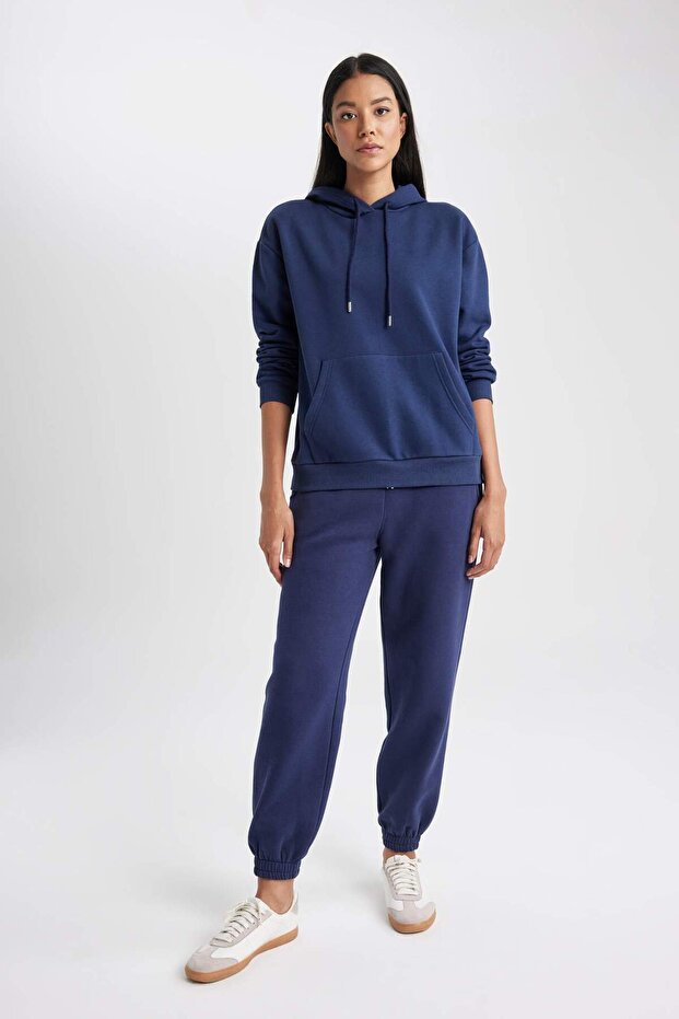 Thick Jogger Sweatpants with Elastic Waist and Laces with Pockets V2700Az23Wn