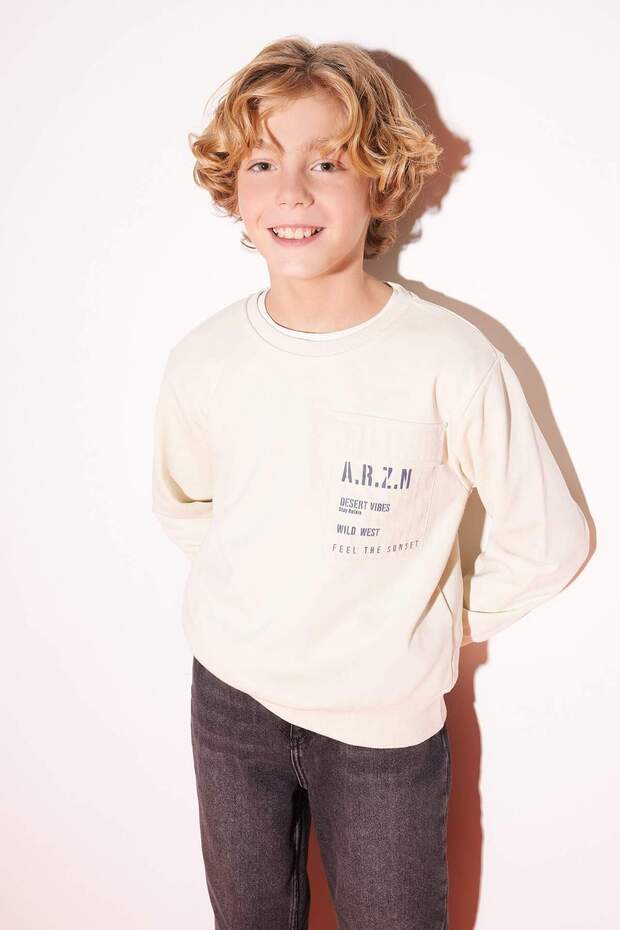 Boy's Crew Neck Pocket Printed Sweatshirt B5371A823Wn