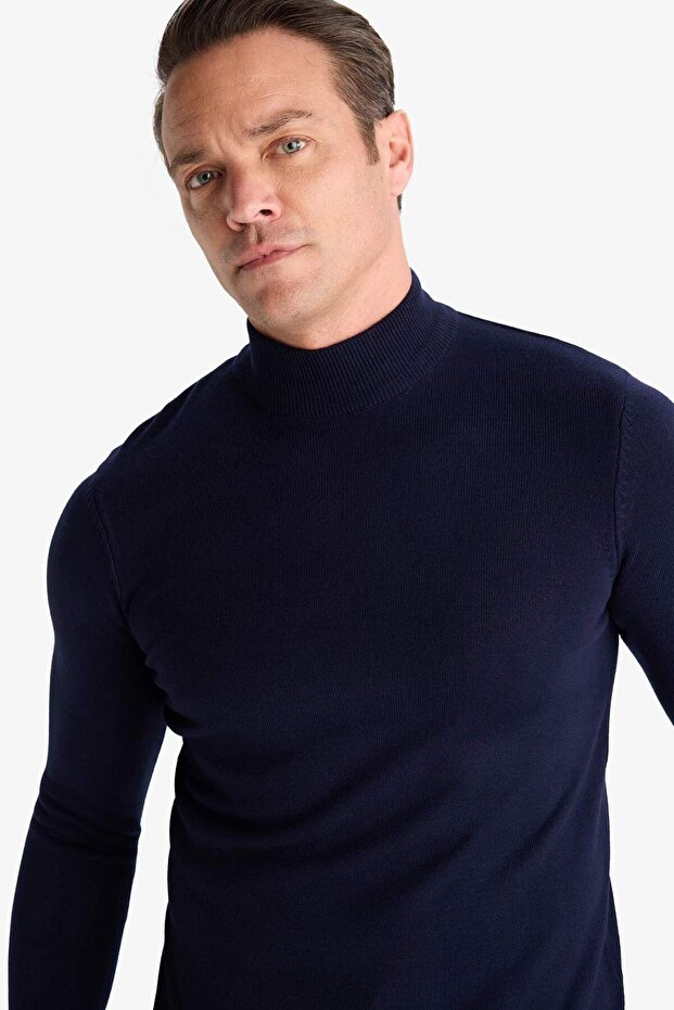 Slim Fit, eng anliegender Rollkragenpullover, Basic, einfarbig, Strickpullover R1127AZ23WN - 4