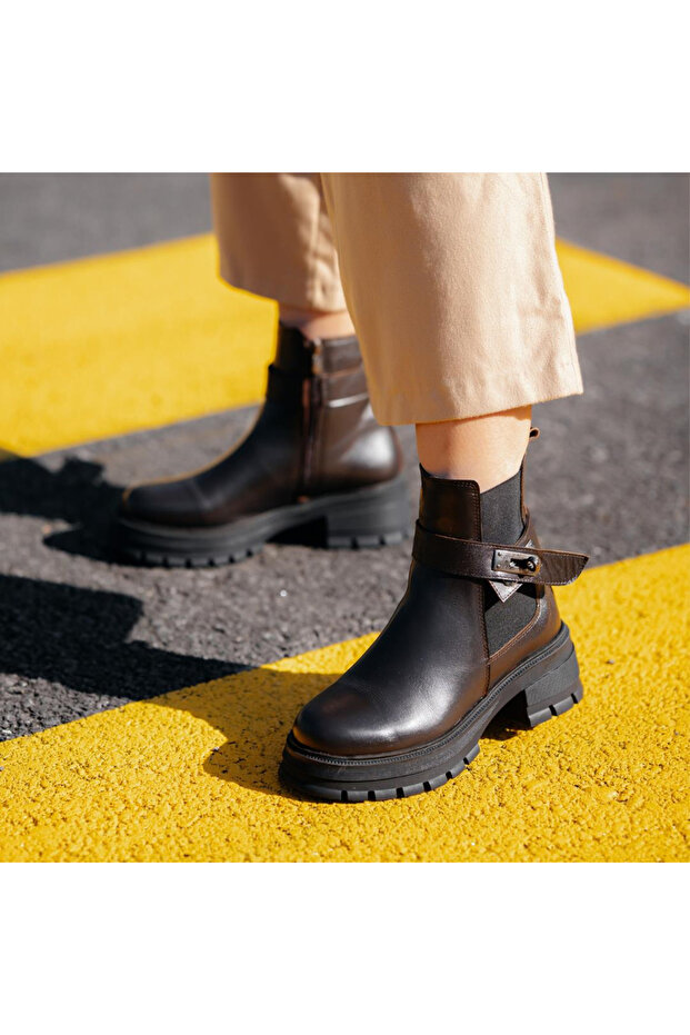 Brown Leather Women's Buckle Boots