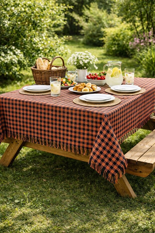 بنقش مربعات قماش مفرش طاولة، مفرش نزهة بنمط مربعات صغيرة، نمط بوتيكارا مفرش طاولة - 1