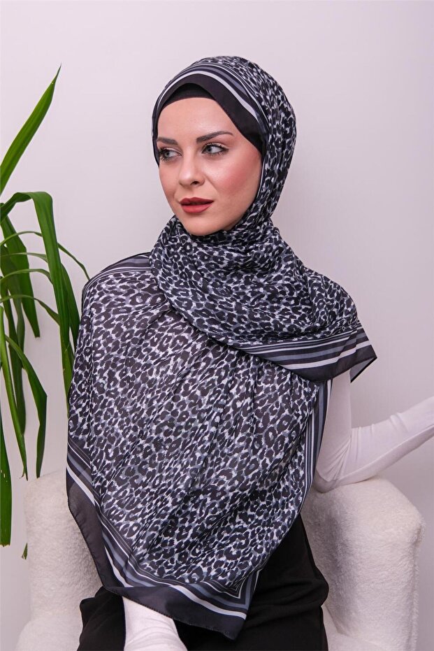شال ناعم رقمي بنقشة الفهد - 1