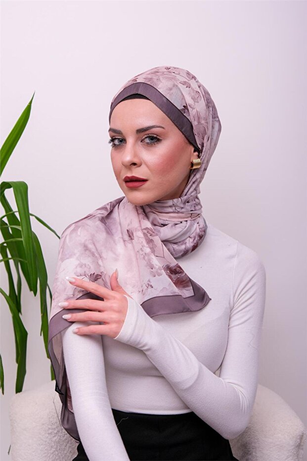 Sophisticated Patterned Digital Soft Shawl