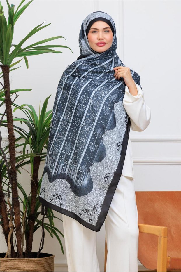 Elegant Paisley Patterned Digital Soft Shawl