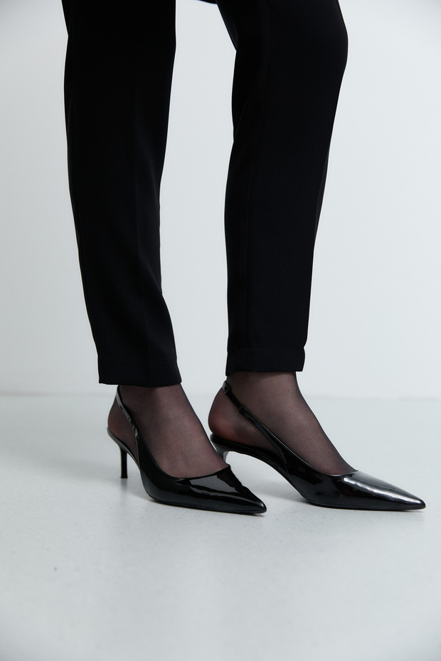 Beli Lastikli Basic Pantolon - Siyah - 4