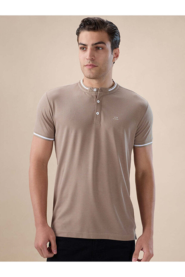 Textured Contrast Tipping Henley Neck Beige T-shirt