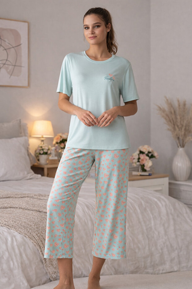 Pijapi̇a Mo Modal Umaş Bicycle Collar Short Sleeved Women's Capri Pajama Set 2930