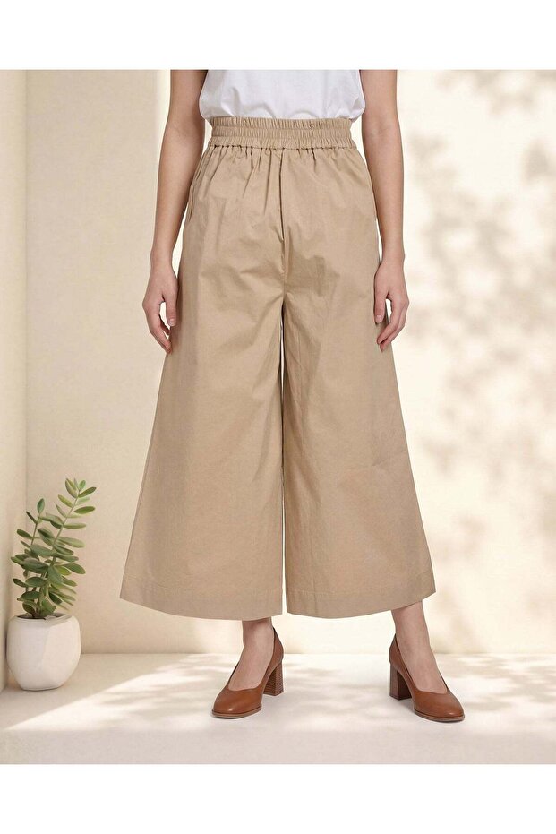 Women Beige Wide Leg Pleated Pants