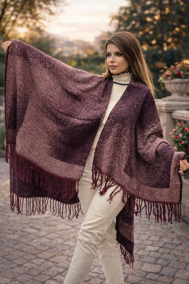 Women's winter double-sided poncho shoulder 140x140