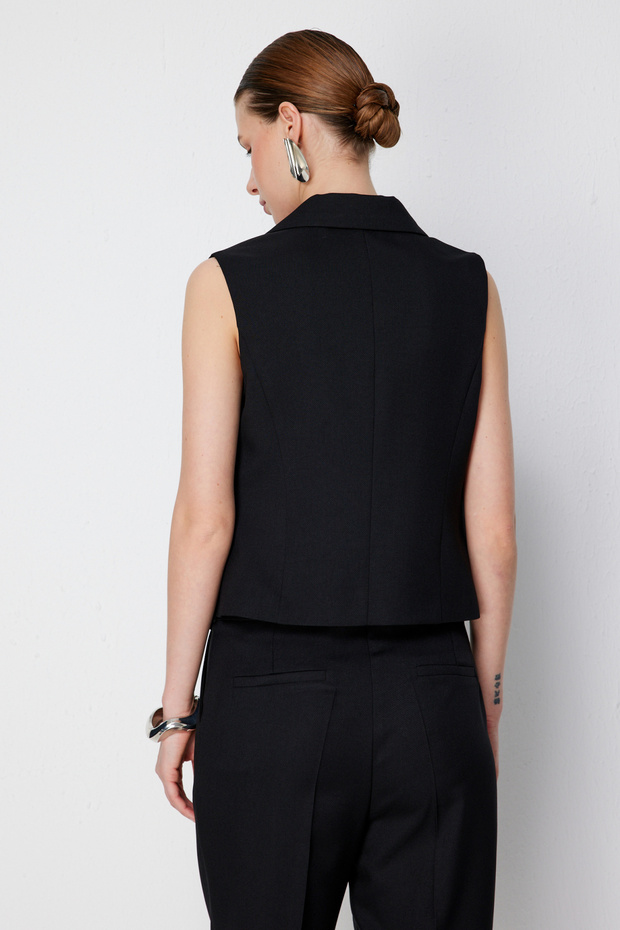 Buttoned V-Neck Vest - 5