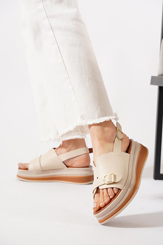 Ketes front Belt back weft Buckled women's thick sole Sandals beige