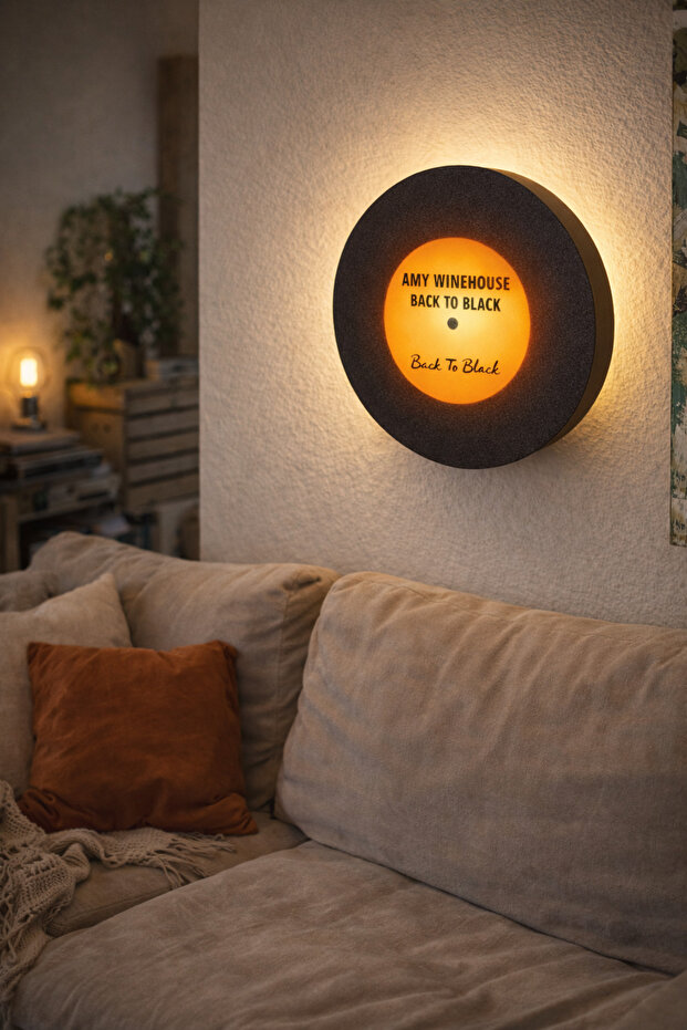 Retro Record Led Wall Lamp – Decorative Indoor and Living Room - Music Themed Wall Lighting 18 cm