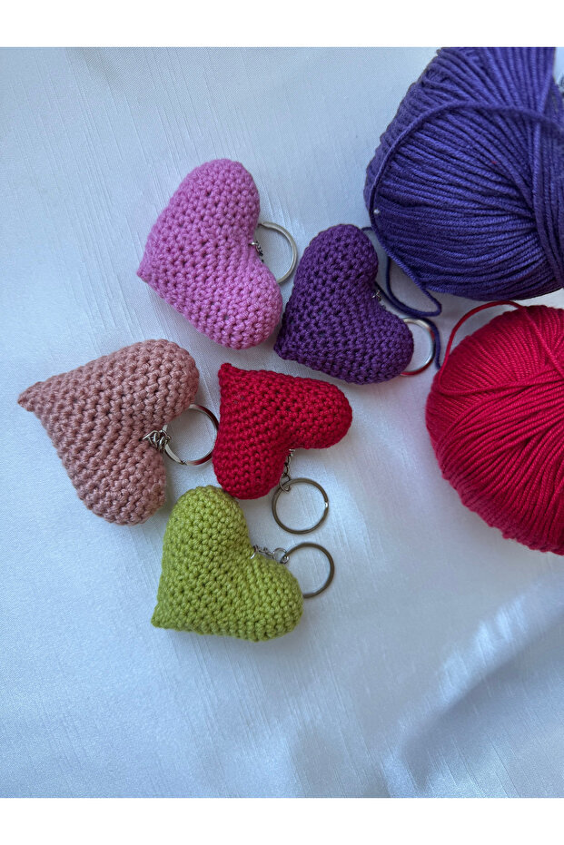 100% Hand Knitted Amigurumi Heart Keychain (1 Piece)