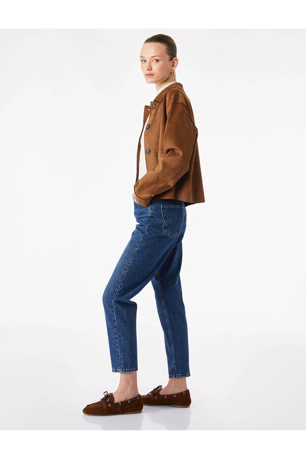 High Waist Straight Leg Cotton Buttoned Pocket Denim Trousers-Mom Fit Jean