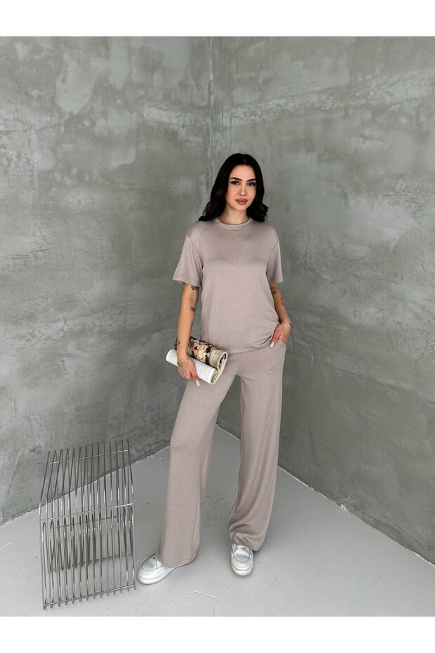 Women's Crew Neck Stone Detailed Pocketed Shiny Double Set