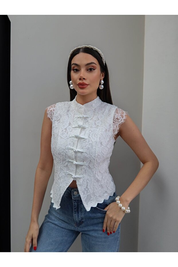 Loop Buttoned D Lace Blouse - 5