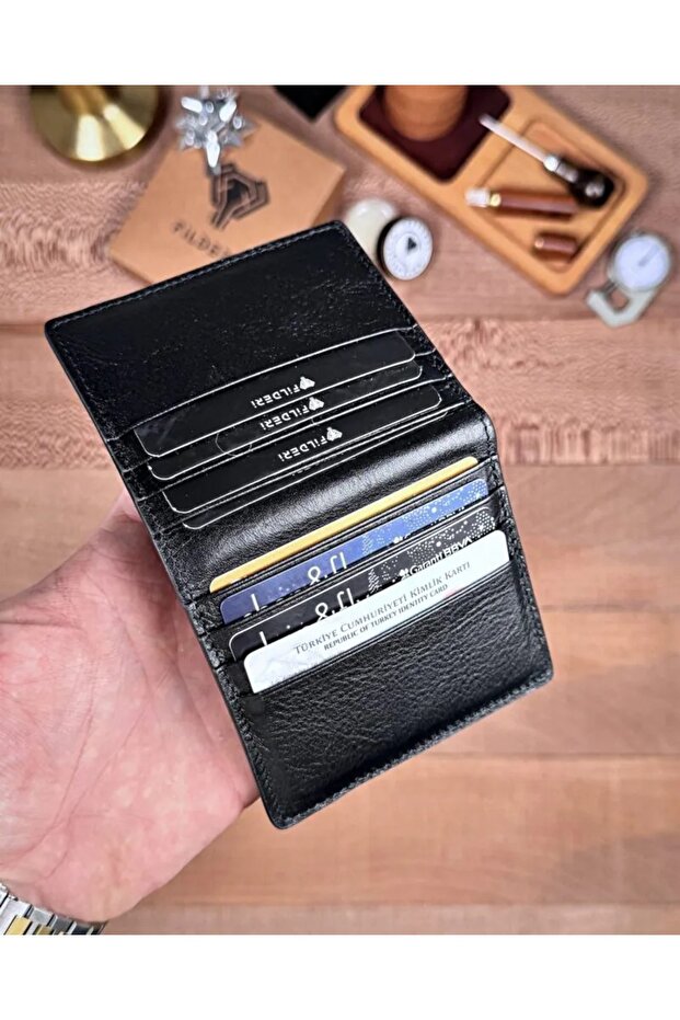Genuine Leather Magnet Minimal Card Holder Wallet 2138