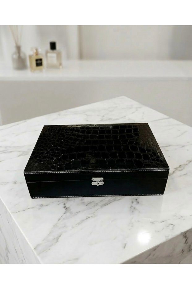 Leather Mirrored Makeup Shaving Box