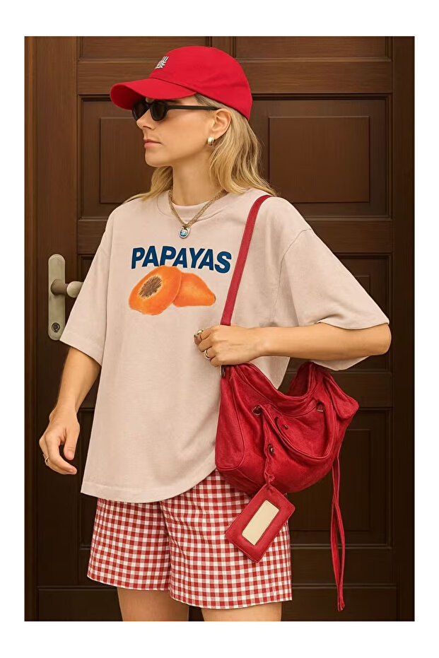 Unisex "Papayas" Printed T-Shirt -Modern Style