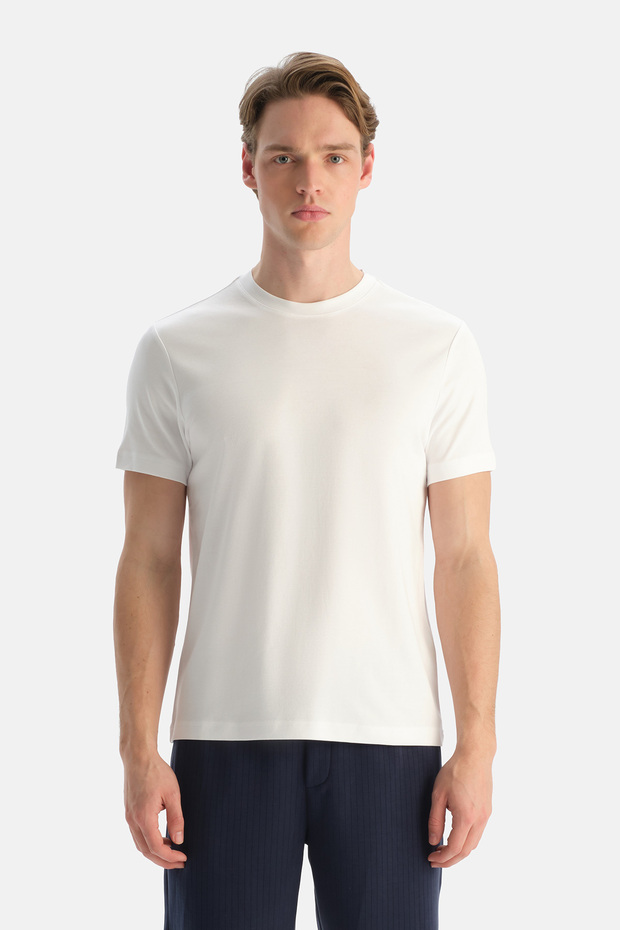 Beyaz Bisiklet Yaka Pamuklu Basic Tişört - 1