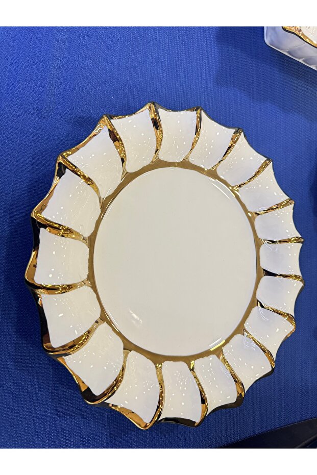 Esterhomedecor Round Presentation Plate 28cm Rosey202 Single Piece