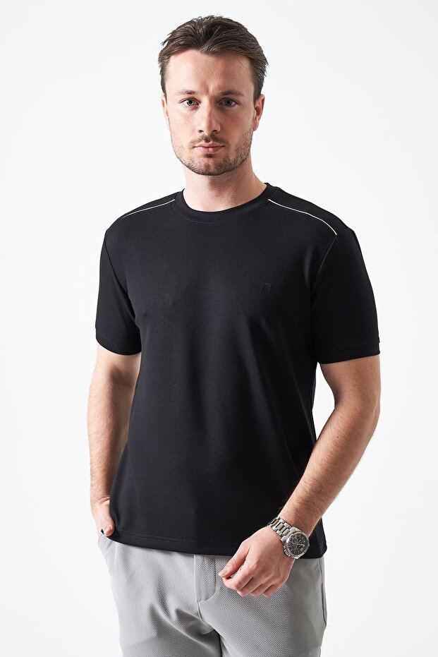 Men's Black Crew Neck Shoulder Thick Striped Detail T-Shirt