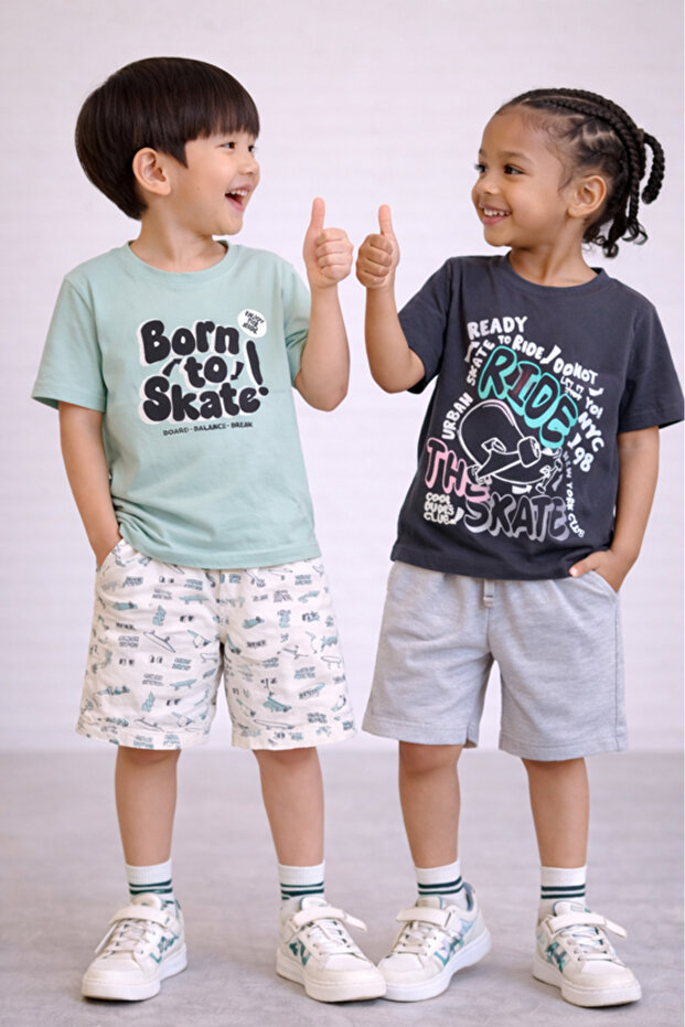 Boys’ Multipack – Graphic T-Shirts & Shorts Set (4 Pack)